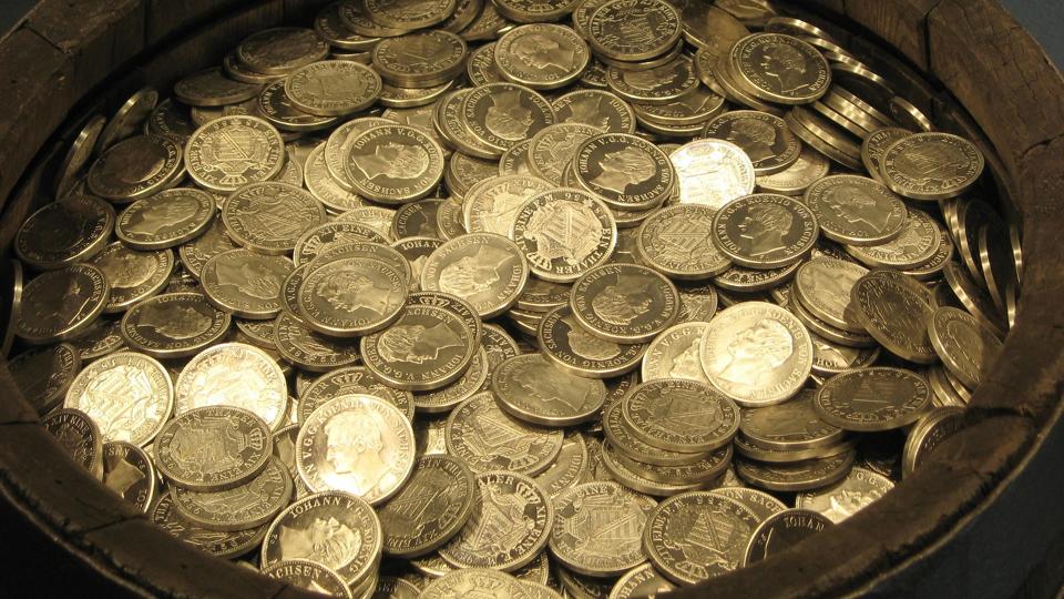 Azet's beeindruckendes Vermögen im Detail