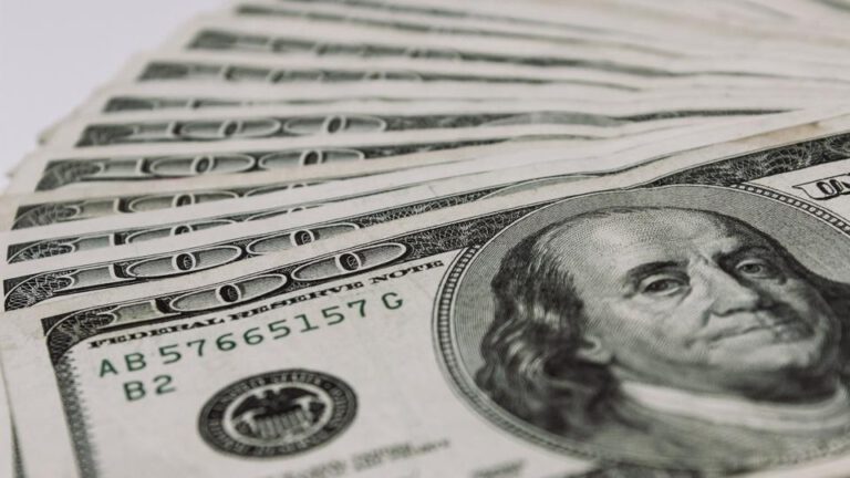 Das Vermögen von Puff Daddy: Ein Blick auf die Finanzen des Hip-Hop-Stars 2025